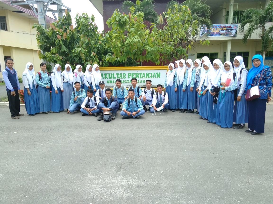 LAB BIOTEKNOLOGI F-PERTANIAN UNA