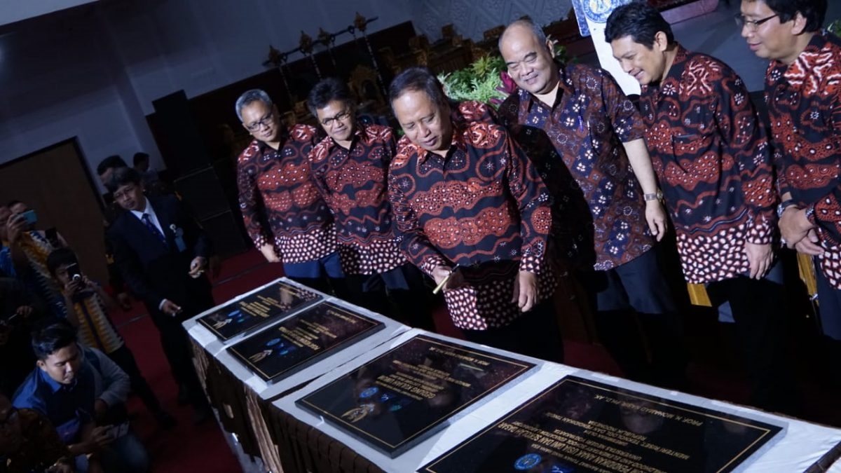 Menristekdikti: Penerapan E-Learning di PerguruanTinggi Harus Diimbangi Peningkatan Kompetensi Dosen