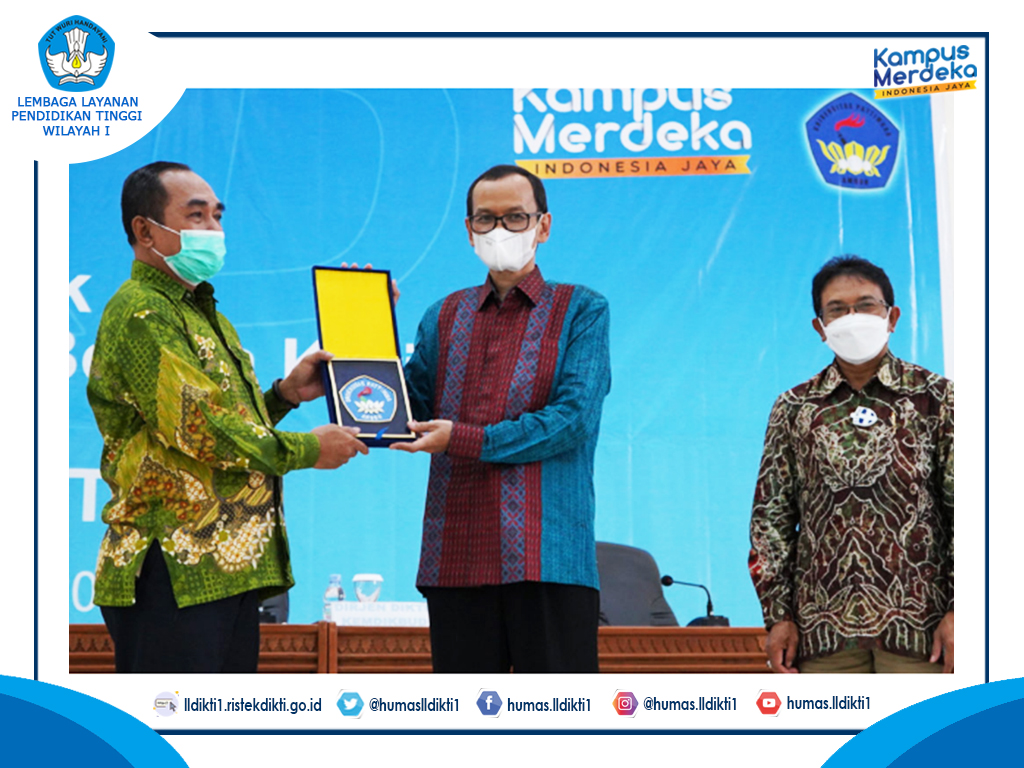 Dirjen Dikti: Dosen Harus Jadi Penerang bagi Mahasiswa dan Masyarakat demi Kemajuan Daerah