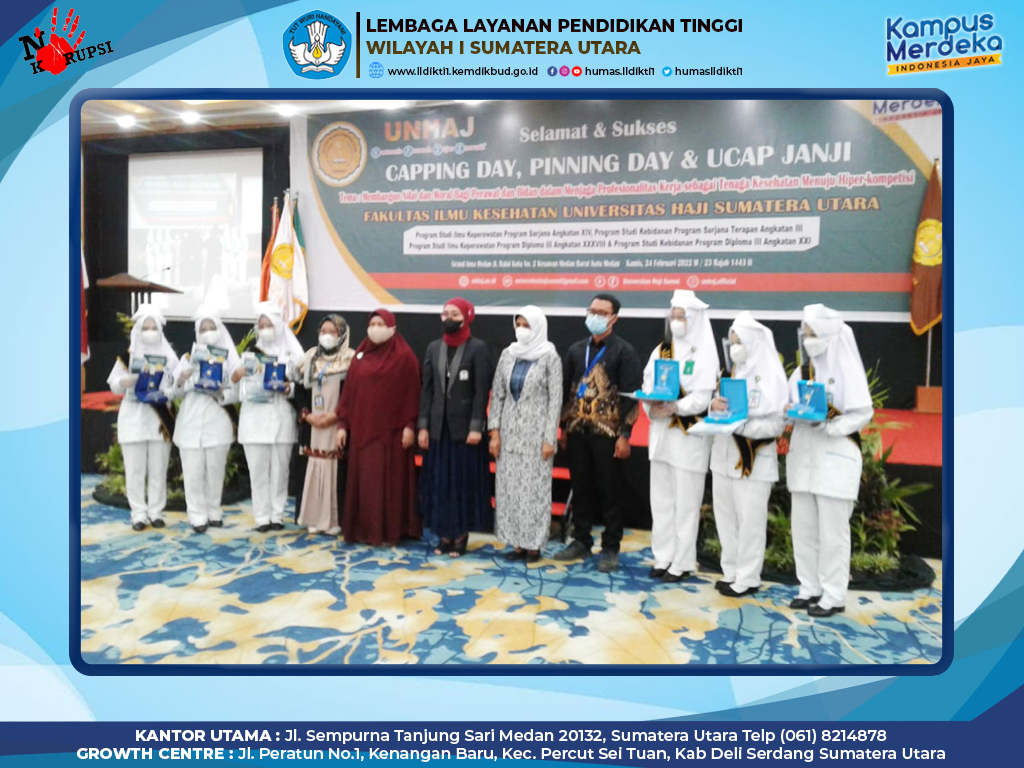 UNHAJ BERI PENGHARGAAN KEPADA MAHASISWA BERPRESTASI ACARA CAPPING DAY