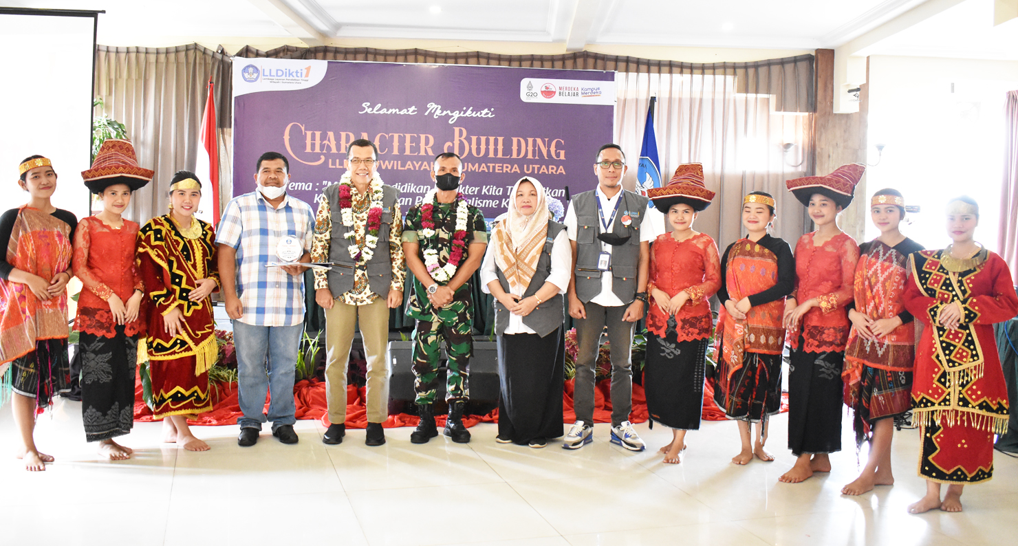 
CHARACTER BUILDING LLDIKTI SUMUT BANGUN SINERGI DAN INTEGRITAS

