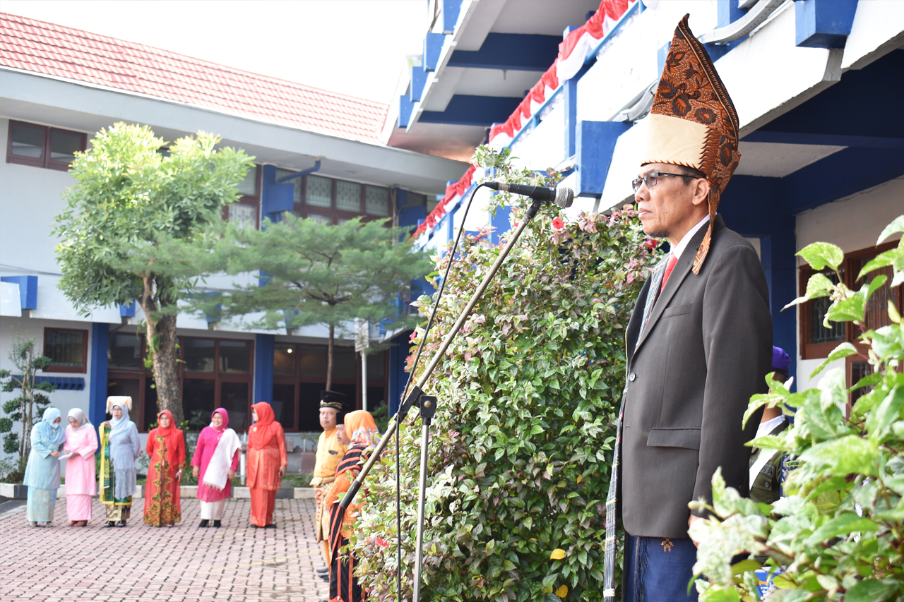KEGIATAN UPACARA BENDERA HUT KEMERDEKAAN RI KE - 77 DI LINGKUNGAN LLDIKTI WILAYAH I