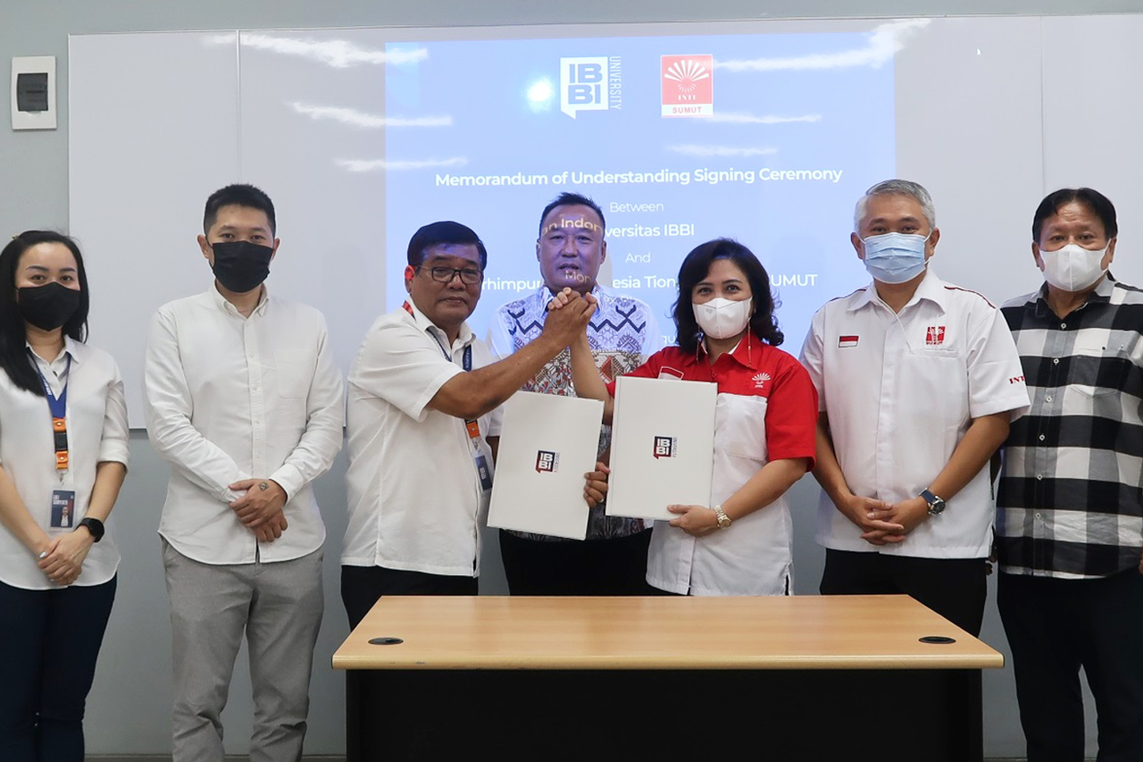 UNIVERSITAS IBBI JALIN MOU DENGAN INTI BERIKAN BEASISWA BAGI MAHASISWA BERPRESTASI