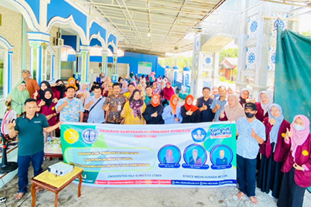 (UNHAJ) “PENINGKATAN SWAMEDIKASI KESEHATAN DAN PEREKONOMIAN KELUARGA 
MELALUI PENGEMBANGAN PRODUK TOGA TERINTEGRASI”
