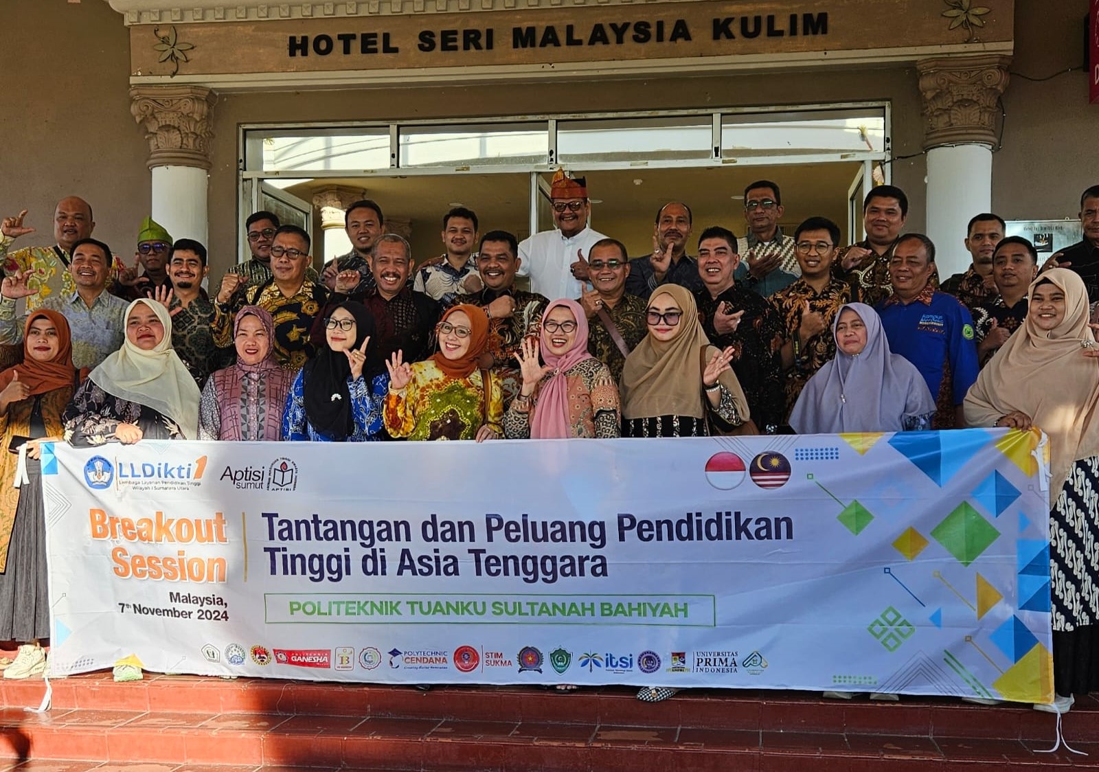 Asean connectivity : 
Aptisi Leadership Visit Malaysia dan Thailand