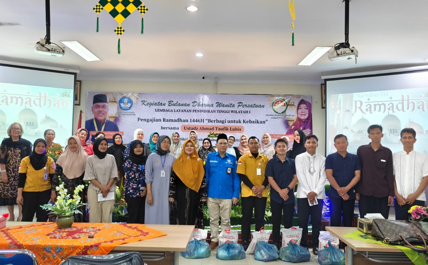 Pengajian Ramadhan 1446 H Dharma Wanita Persatuan LLDIKTI Wilayah I: "Berbagi untuk Kebaikan"