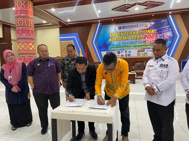 Mahasiswa Indonesia–Malaysia Pamerkan Inovasi Kreatif Di ULB International Academic Fest 2025