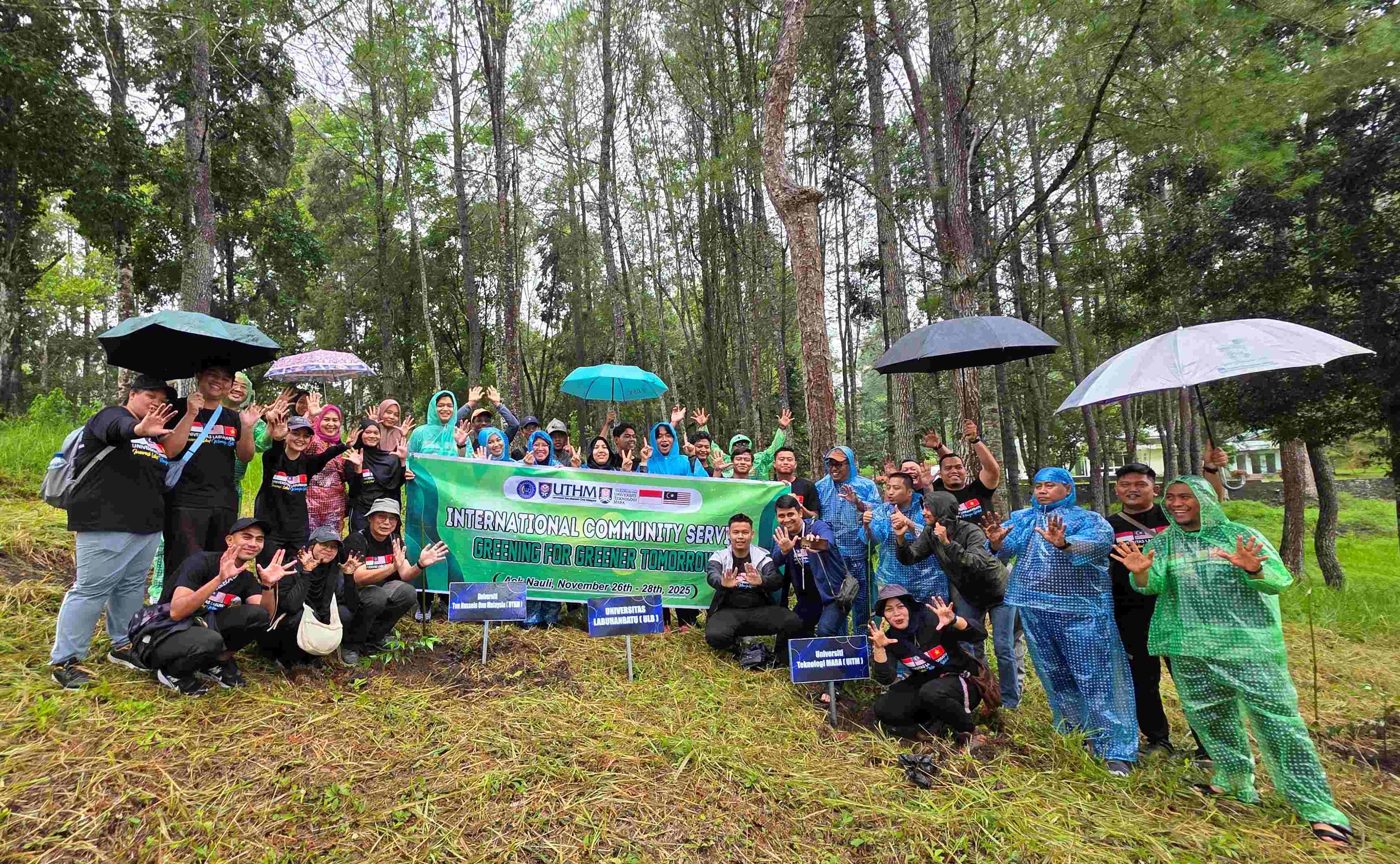 ULB Perkuat Komitmen Pelestarian Danau Toba melalui International Community Service