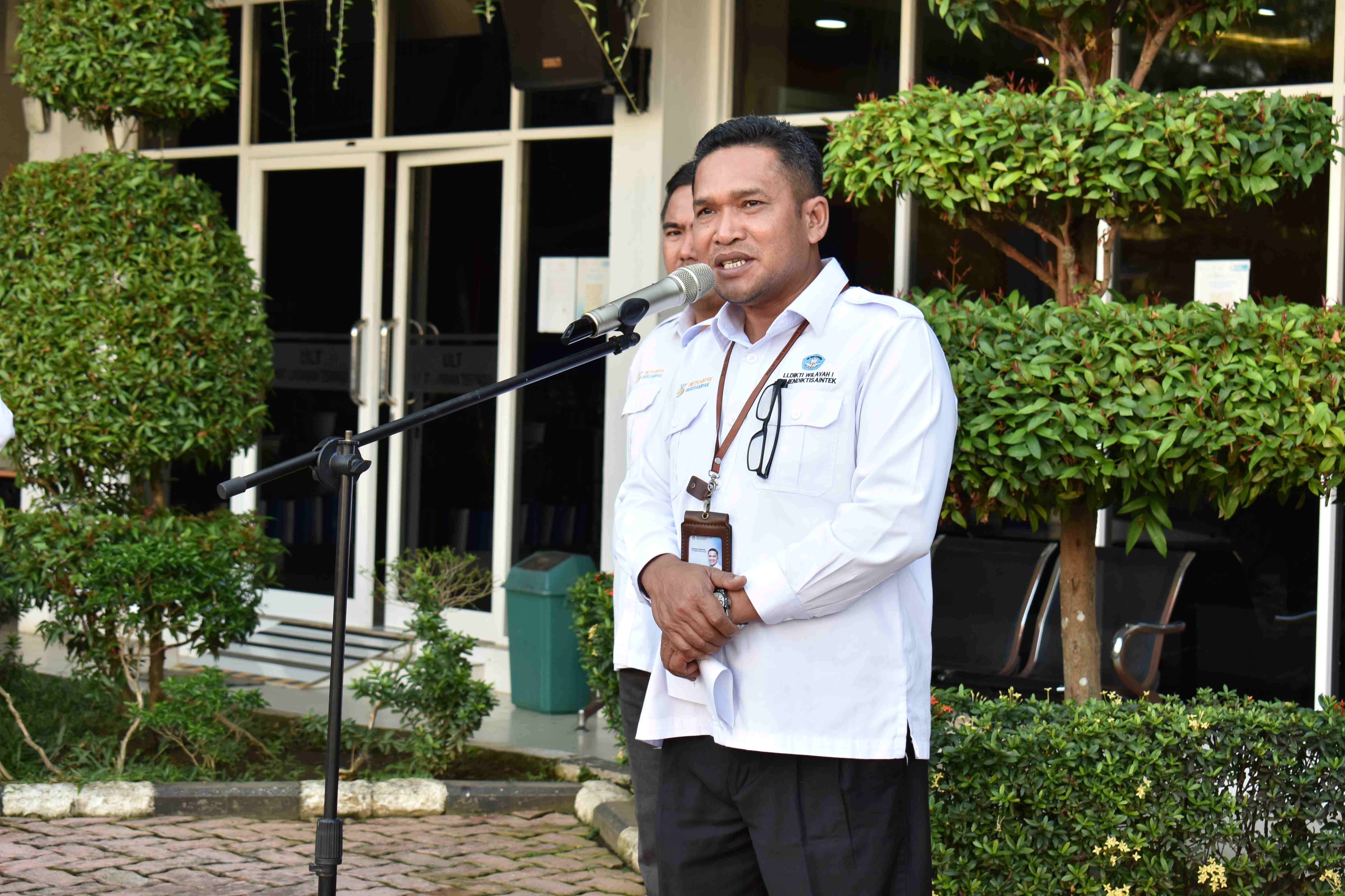 LLDIKTI Wilayah I Gelar Apel Pagi: Berbagi Kepedulian untuk Korban Bencana dan Rayakan Prestasi Nasional